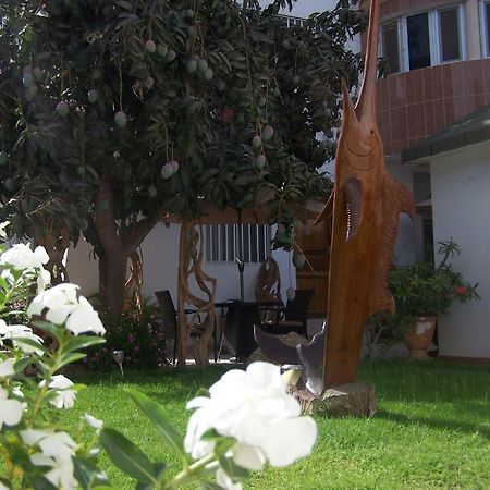 דקר Villa Mermoz מראה חיצוני תמונה